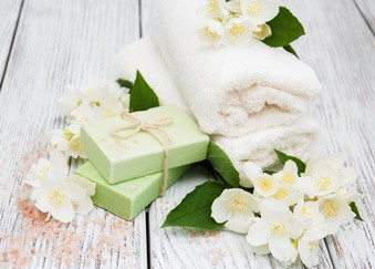 工作累了想要歇息就从成都上门推油开始